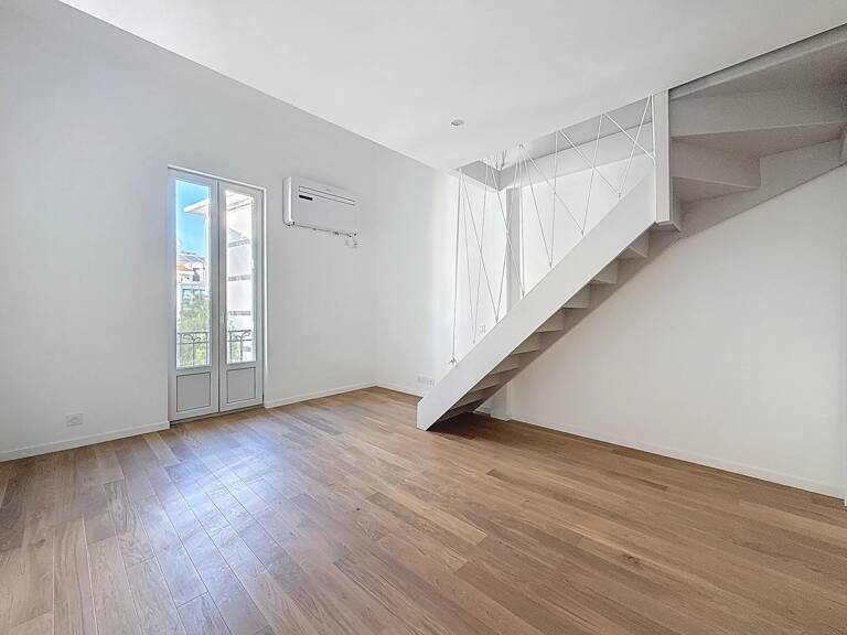 F2 NICE - LIBÉRATION - RÉNOVÉ — photo 1