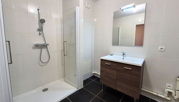 Appartement 2 pièces  à louer Voiron 38500