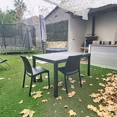 Appartement 4 pièces 215000 €