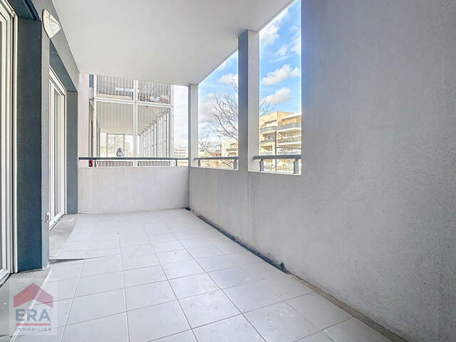 A louer appartement type 2 Marseille 13014 Le Merlan terrasse parking — photo du bien