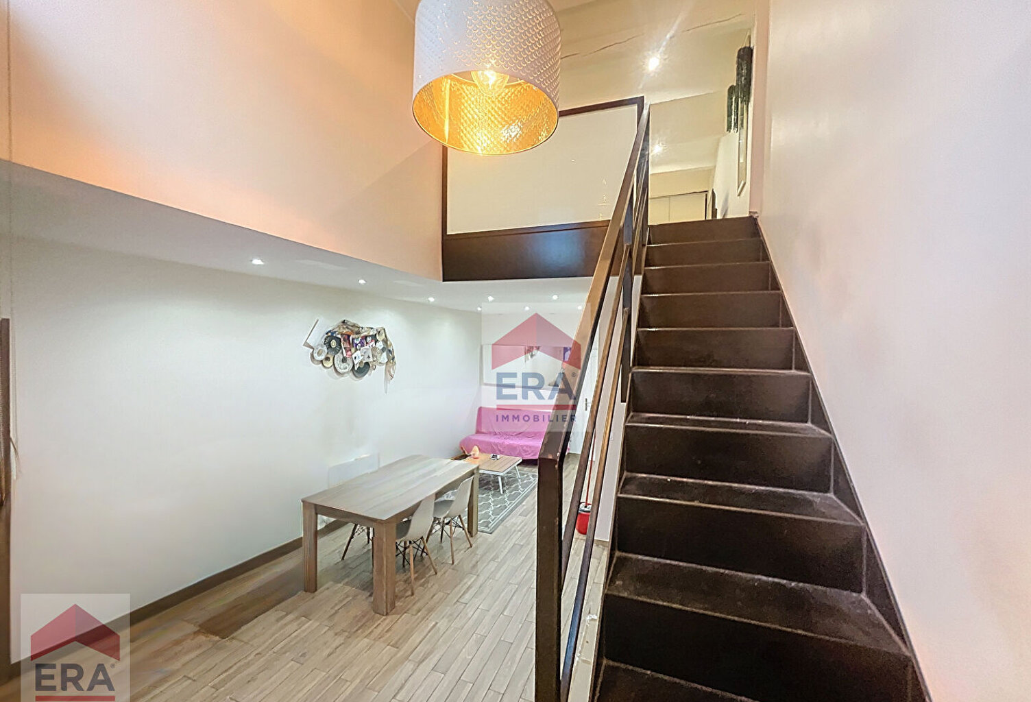 A VENDRE MARSEILLE 13002 REPUBLIQUE JOLIETTE LOCAL COMMERCIAL APPARTEMENT T2 — photo 1