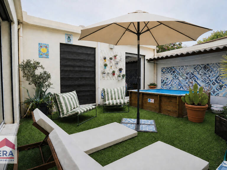 Appart.  T4 -  Rdc maison 13015 La Delorme  Terrasse + Piscine — photo 1
