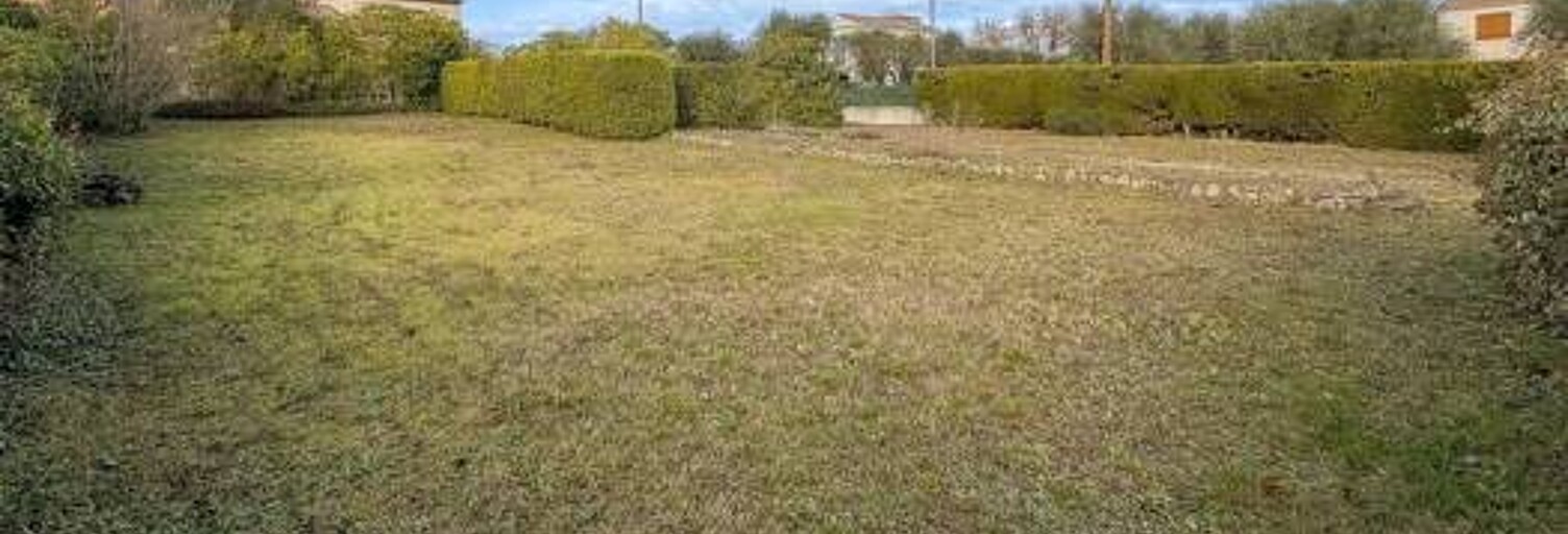 Terrain  600 m² à vendre à Laroque (33410)