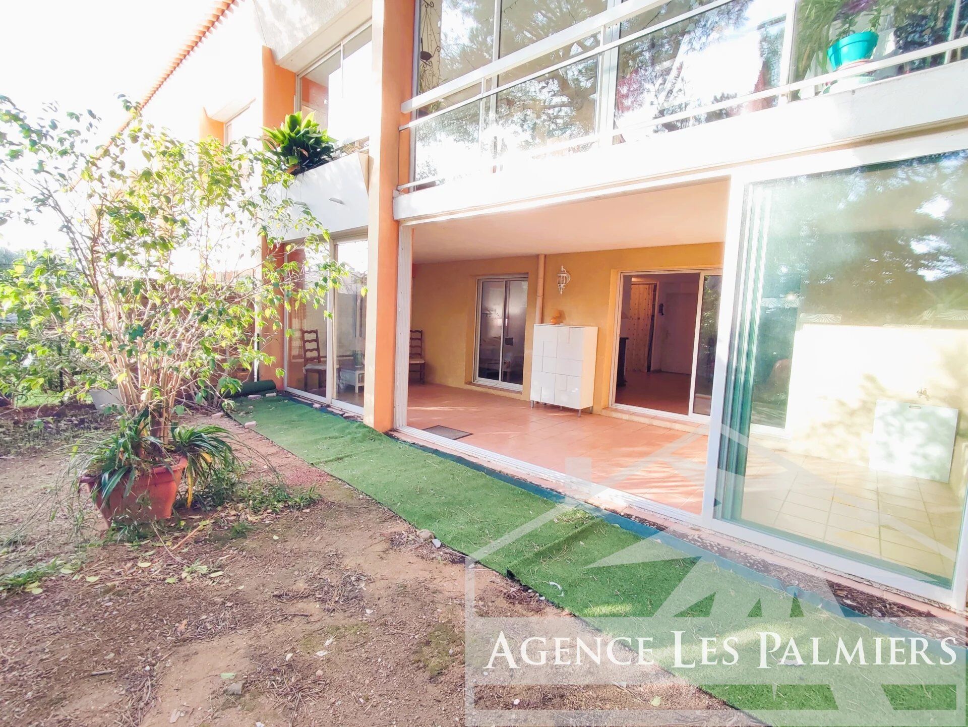 Appartement  T2 à vendre Lavandou (Le) 83980