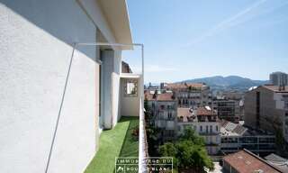 Appartement 4 Pièces 111 m² à louer à Marseille 8 (13008)