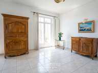 110 m2 - EXTERIEUR - CARRE D'OR - TRAVERSANT — photo 2