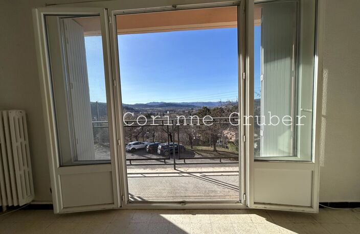 EXCLUSIVITÉ - DIGNE-LES-BAINS TYPE 4 DE 63 M² AVEC BALCON, CAVE ET PARKING — photo 3