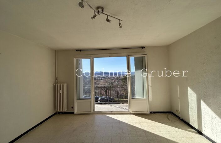 EXCLUSIVITÉ - DIGNE-LES-BAINS TYPE 4 DE 63 M² AVEC BALCON, CAVE ET PARKING — photo 5