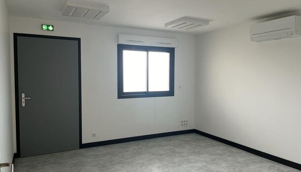 Local commercial  à louer Morlaàs 64160