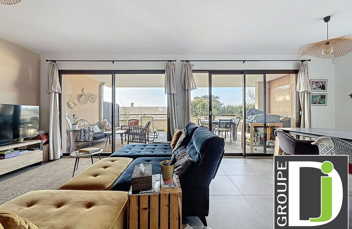 Appartement standing en rez-de-jardin, parking, garage — photo 5