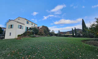 Maison 5 Pièces 158 m² à vendre à Saint-Georges-les-Bains (07800)