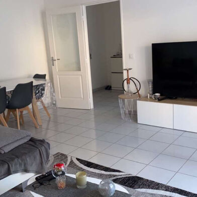 Appartement 3 pièces 136000 €