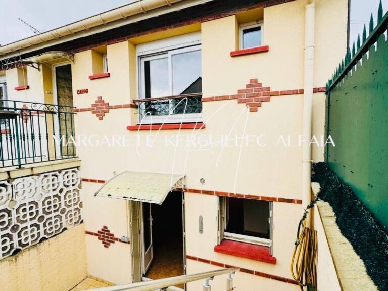 Jolie maison en copropriété de 67m², deux chambres, terrasse et stationnement — photo 1