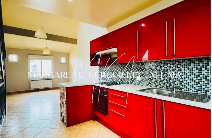Jolie maison en copropriété de 67m², deux chambres, terrasse et stationnement — photo 4