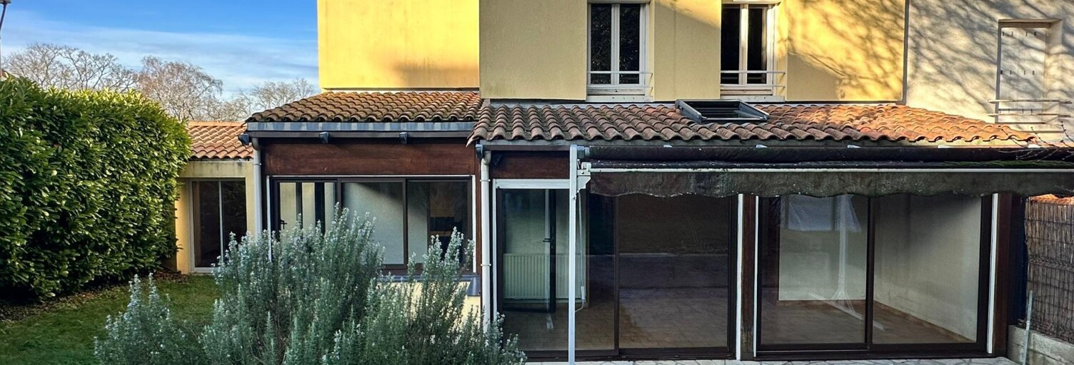 Maison 6 Pièces 139 m² à vendre à Saintes (17100)