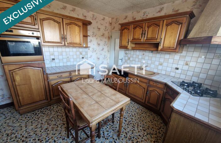 Maison avec un grand sous-sol — photo 3