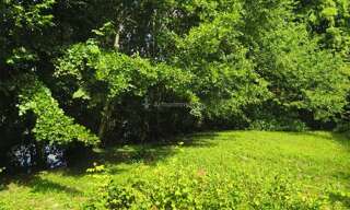 Terrain  411 m² à vendre à La Chartre-sur-le-Loir (72340)