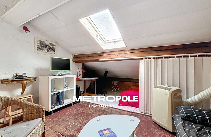 Studio 35 m2 au sol avec grenier   Cours Lafayette — photo 4