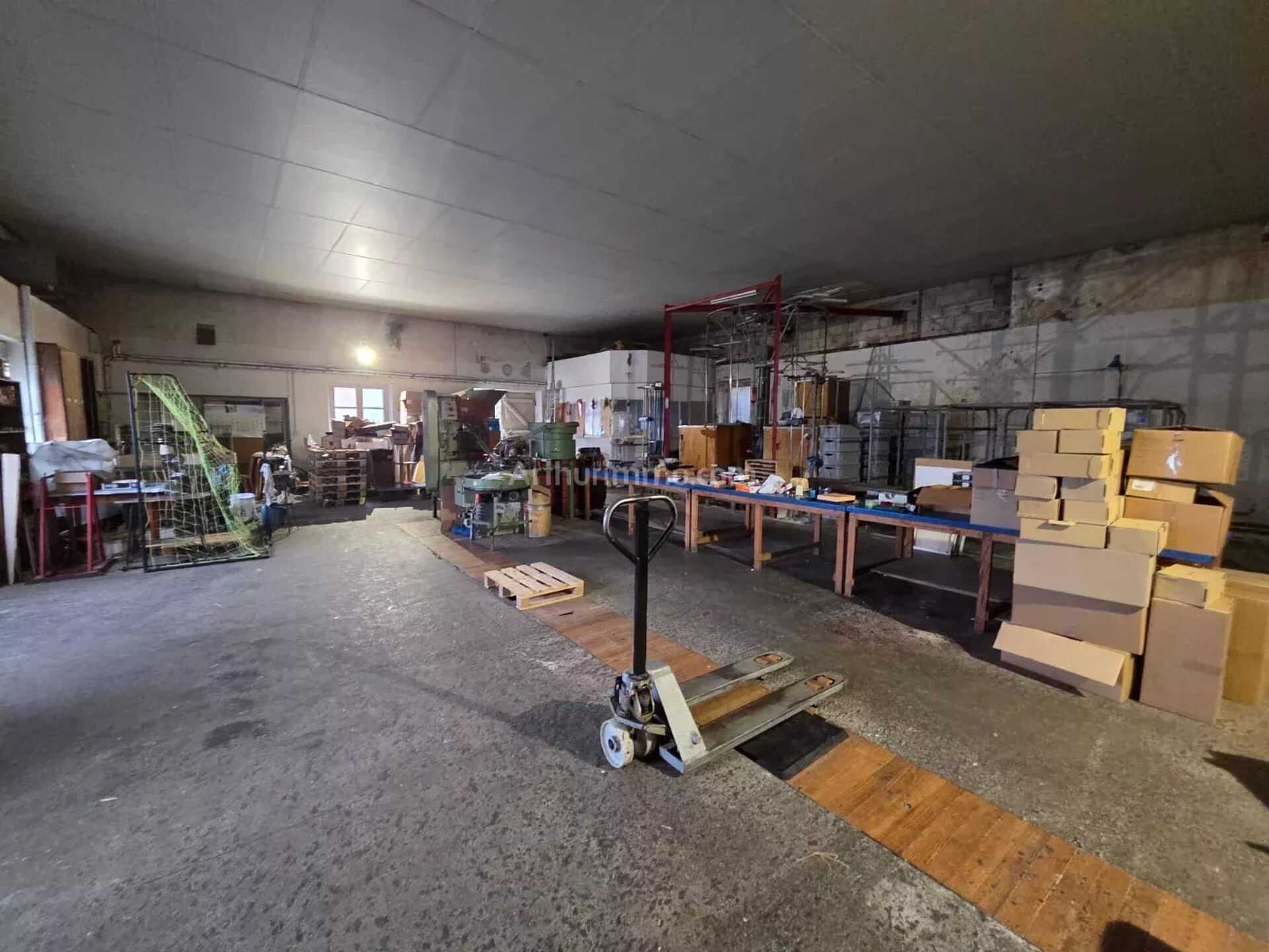 Local commercial 7 pièces 530 m² · à Auray · 530 m² · 597 400 €