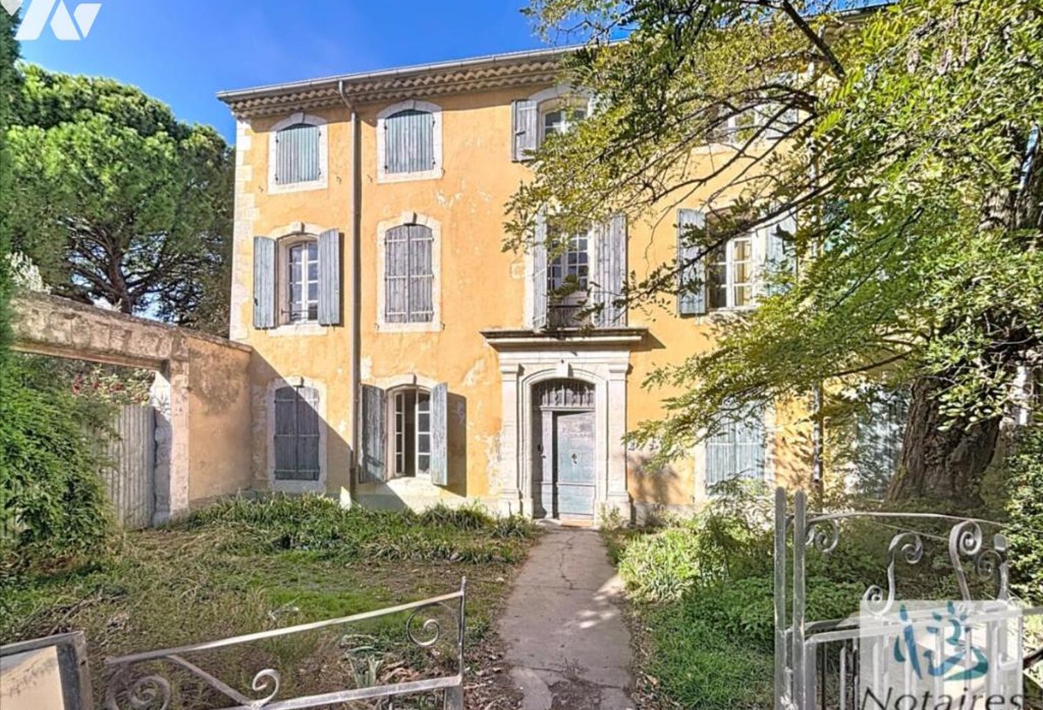 Vente maison 16 pièces 344 m² Orgon (13660) — photo 1