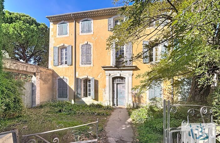 Vente maison 16 pièces 344 m² Orgon (13660) — photo 2