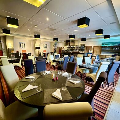 Commerce  198000 €