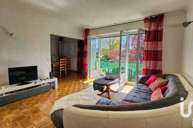 Appartement 4 pièces 142000 €