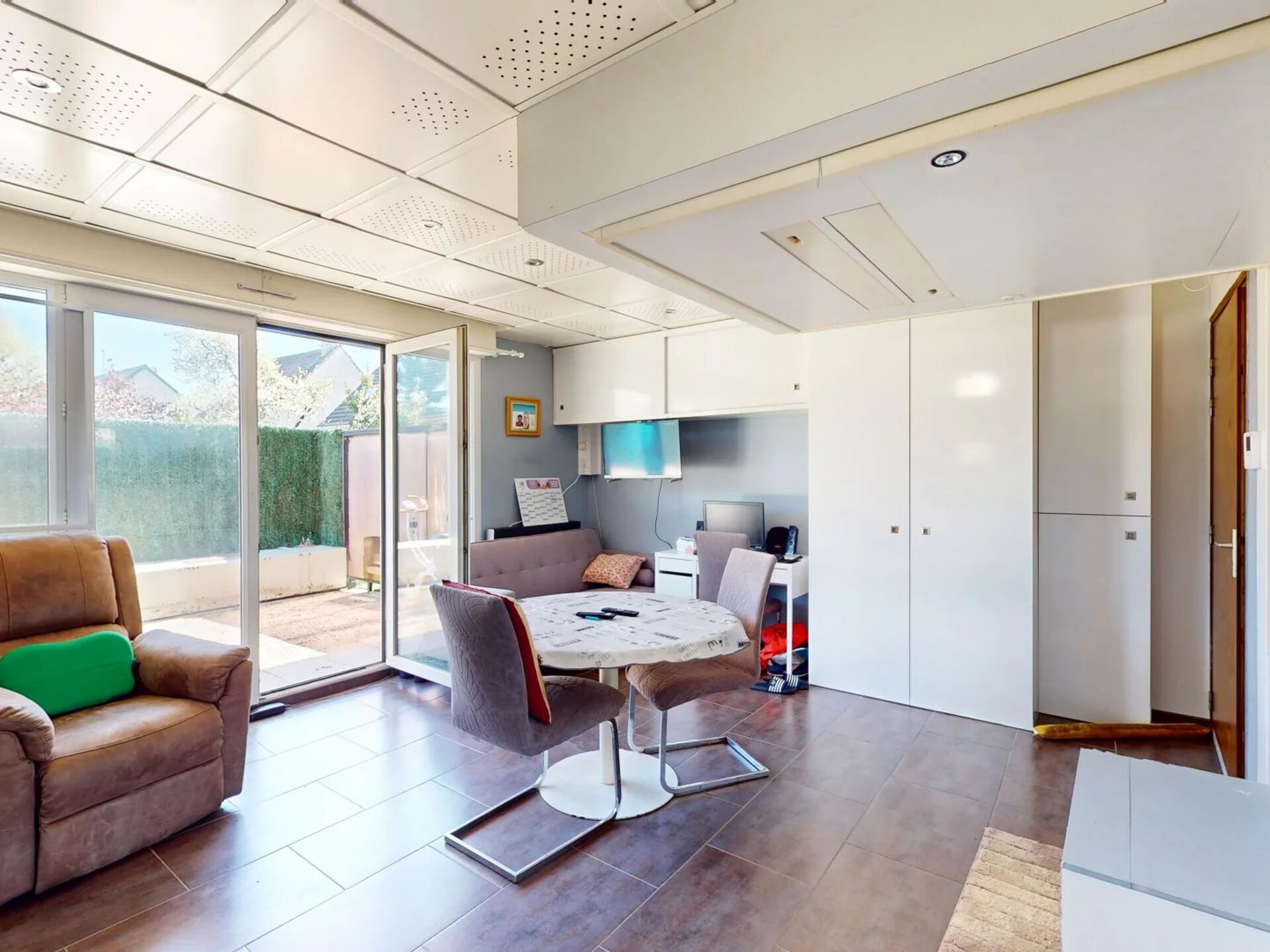 Appartement 1 pièce 27 m² · à Pontault-Combault · 27 m² · 125 000 €