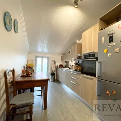 Appartement 3 pièces 255000 €