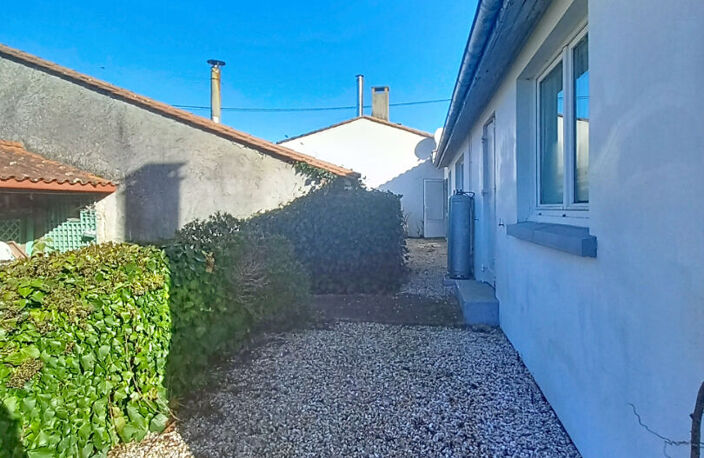 Maison familiale avec dépendances sur Bégadan ! — photo 4