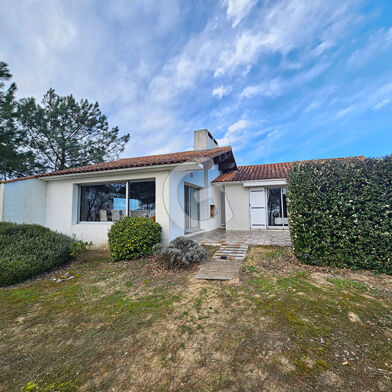 Maison 6 pièces 889000 €