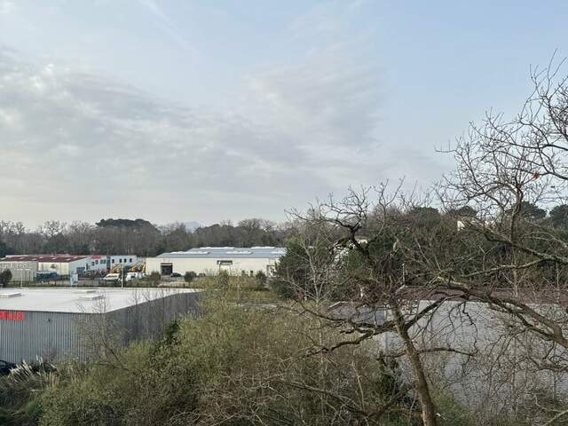 BUREAUX à VENDRE — photo du bien