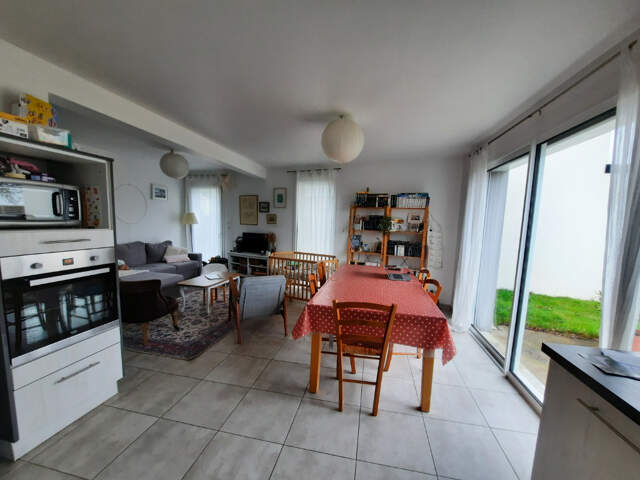 PLEIN BOURG DE ST MARS DU DESERT PROCHE ECOLE ET COMMERCES SECTEUR VERDIERE — photo du bien