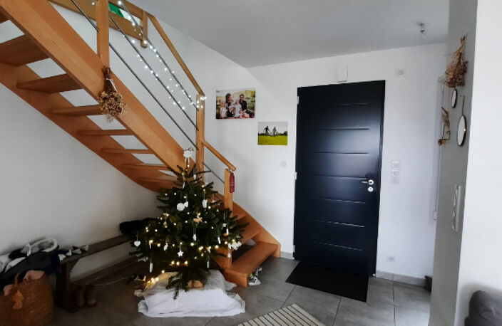 PLEIN BOURG DE ST MARS DU DESERT PROCHE ECOLE ET COMMERCES SECTEUR VERDIERE — photo 2