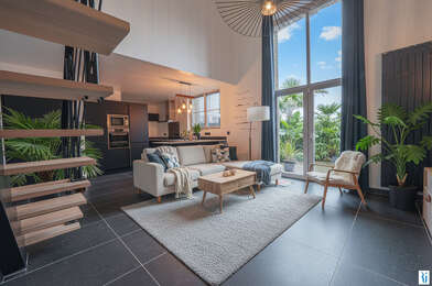 Appartement 5 pièces 1290 €