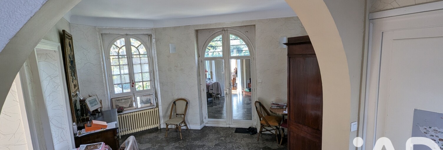 Maison 7 Pièces 250 m² à vendre à Pau (64000)