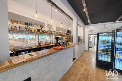 Commerce  770000 €