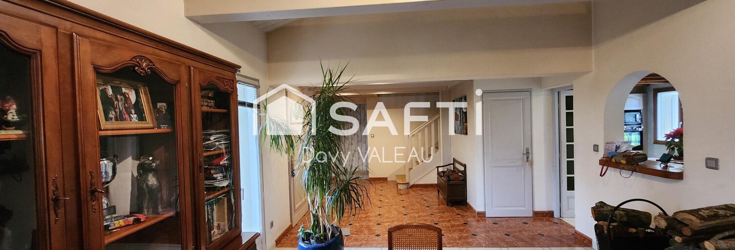 Maison 6 Pièces 192 m² à vendre à Essarts-en-Bocage (85140)