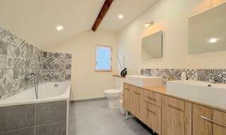 Maison 5 Pièces 170 m² à vendre à Mur-de-Barrez (12600)