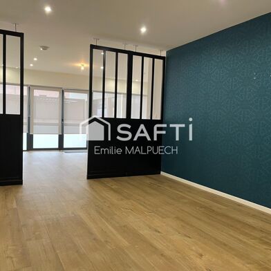 Bureau 2 pièces 820 €