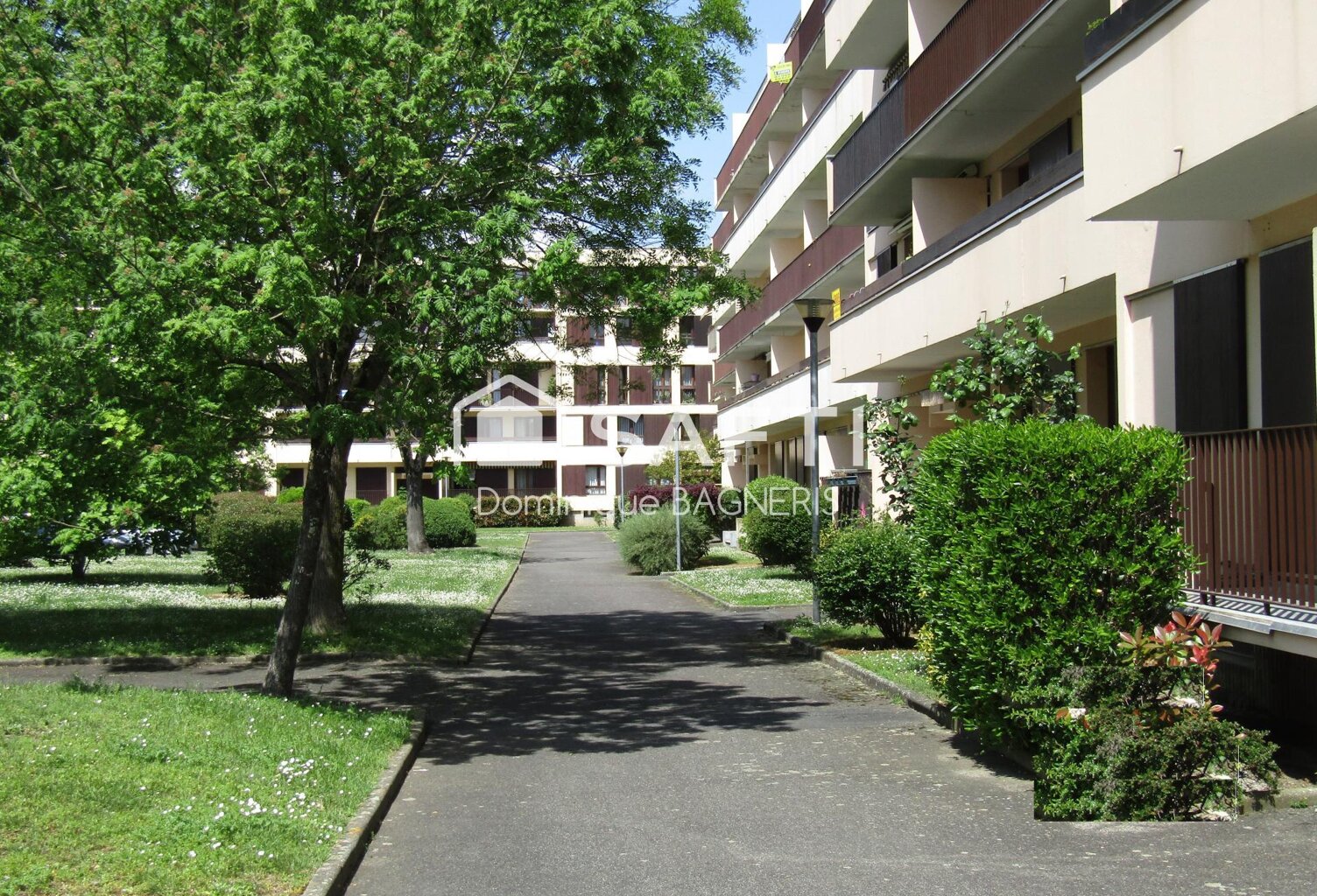 TARBES Ouest, agréable T4 d'env 90m² (81m² loi carrez + 8m² de balcon) — photo 1