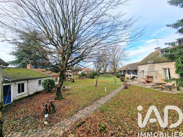 Vente Maison/villa 8 pièces — photo 1