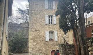 Maison 6 Pièces 135 m² à vendre à Reillanne (04110)