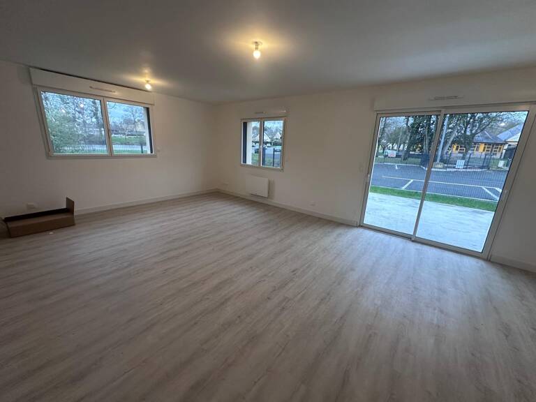 T5 de standing PMR avec terrain 4 chambres 101 m2 — photo 1