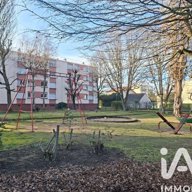 Appartement 4 pièces 215000 €