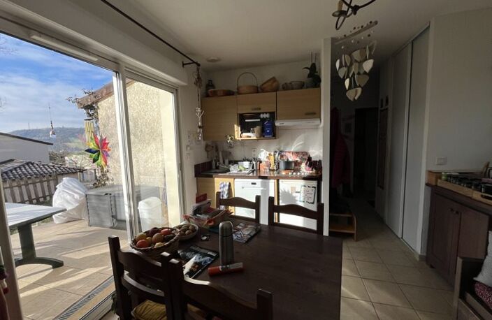 Traditionnelle de 2 pièces principales — photo 3