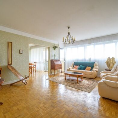 Appartement 4 pièces 190001 €