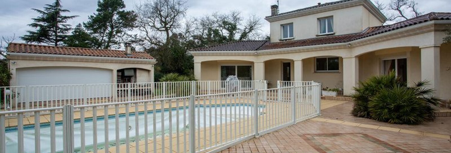 Maison 5 Pièces 160 m² à vendre à Carignan-de-Bordeaux (33360)