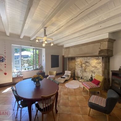 Maison 10 pièces 322000 €