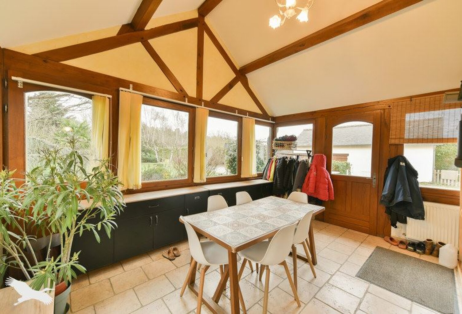Maison en pierre de 7 pièces principales — photo 1